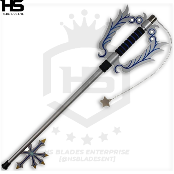 Kingdom hearts 2 sora and roxas facing back to back with the oathkeeper  keyblade in the middle